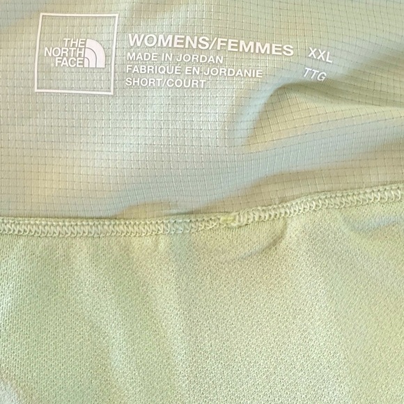 THE NORTHFACE Summer LT 2.5” Shorts Astro Lime Size XXL NEW - Picture 8 of 12